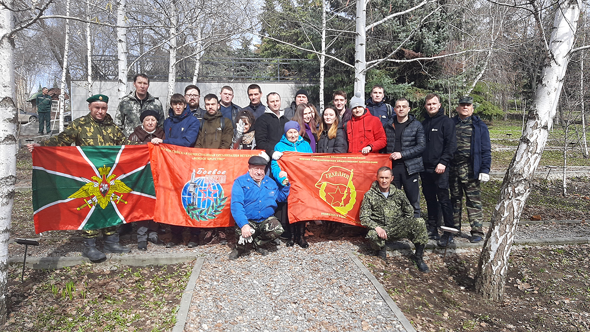 Трудовой десант на святое для всех ульяновских ветеранов место