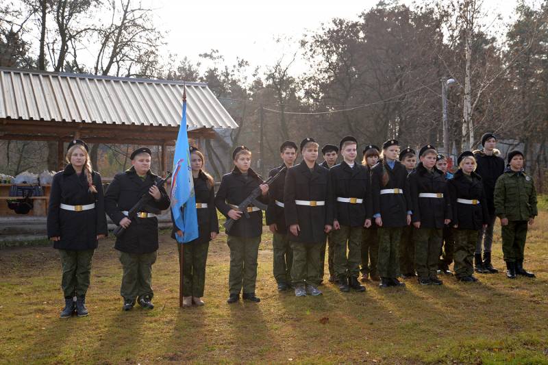 Первые военно-спортивные полевые сборы кадетского отряда «Вымпел».