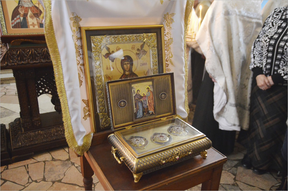 Казаки Боровецкого хутора приняли участие во встрече ковчега с частью Пояса Пресвятой Богородицы