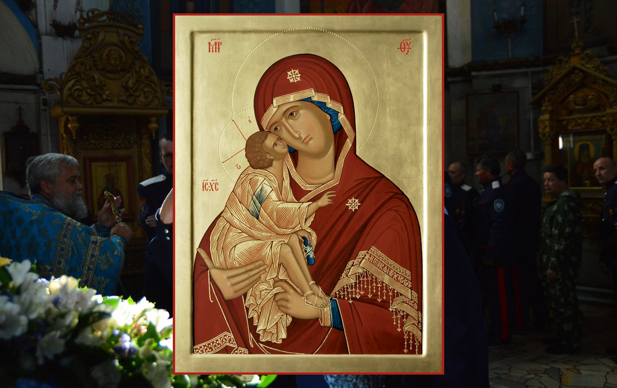 1 сентября, в день празднования Донской иконы Божьей матери, отмечается День Российского казачества
