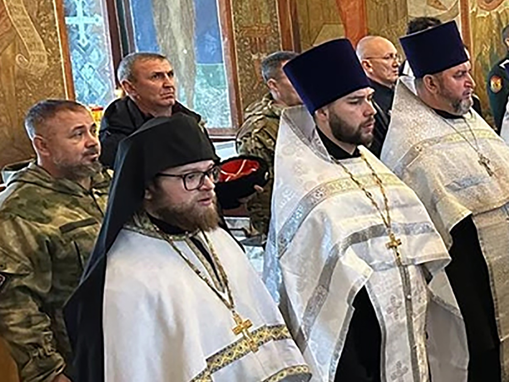 Казаки СКВРиЗ в Кузбассе приняли участие в панихиде по великому полководцу Суворову