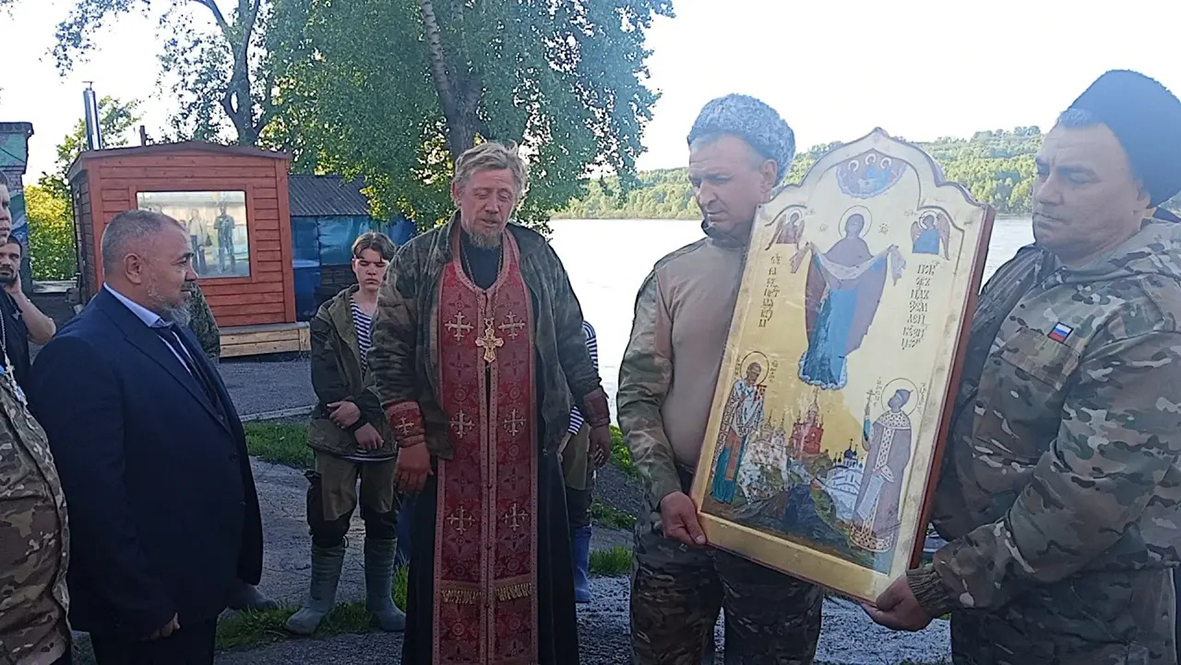 Ежегодный Крестный ход-сплав по реке Томь состоялся на Кузбасской земле